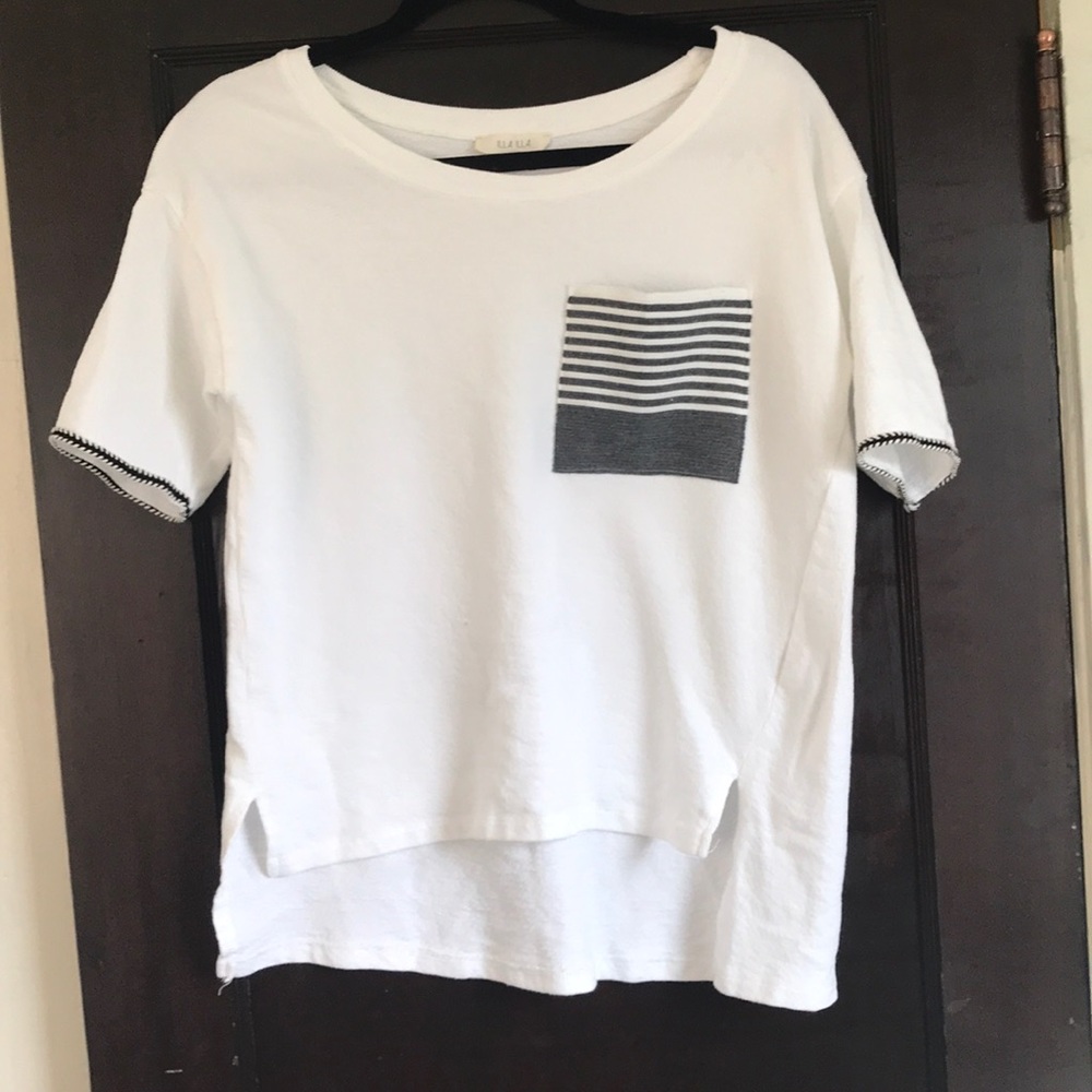 Cute cropped front T-shirt